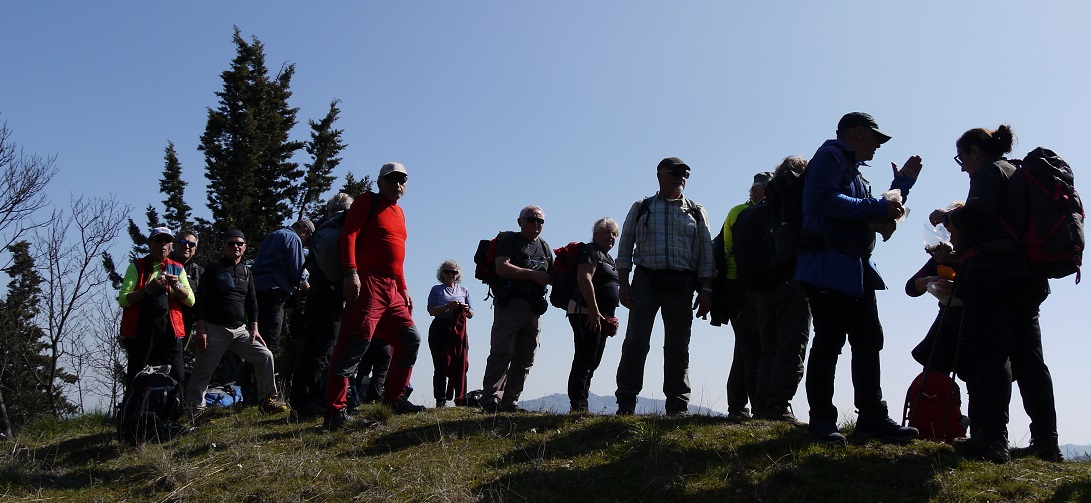 3 aprile in cresta ai Monti Tausani San Leo